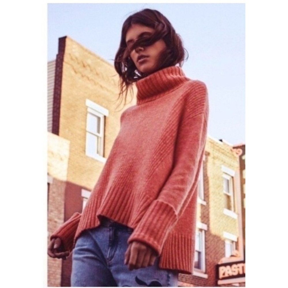 Moth Anthropologie Coral Pink Wool Blend Turtleneck Sweater XS High Low Ribbed